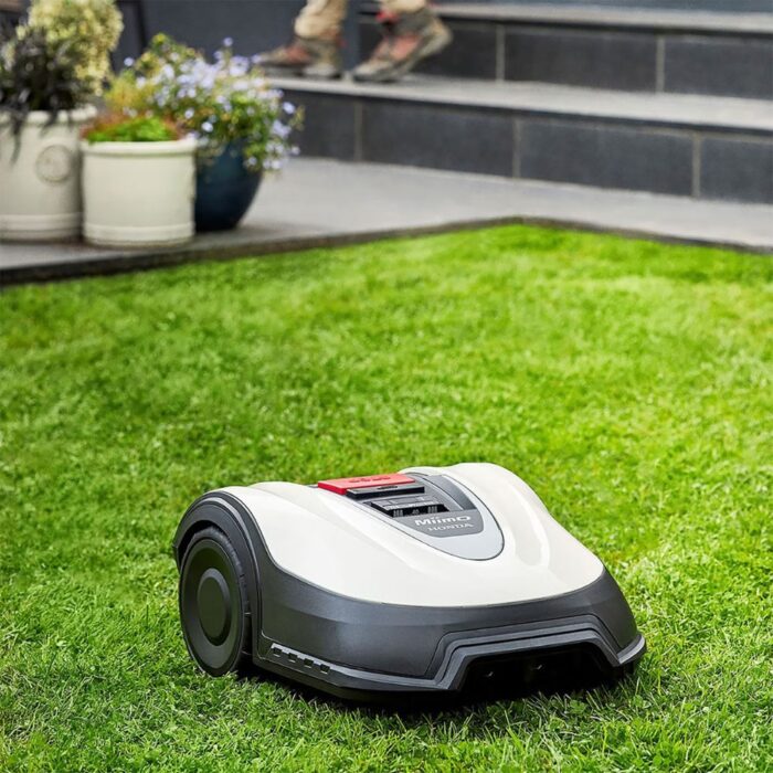 HONDA MIIMO 70 LIVE Robotic Mower - Image 3