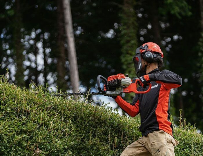 ECHO HC-2020 Petrol Hedge Trimmer - Image 4