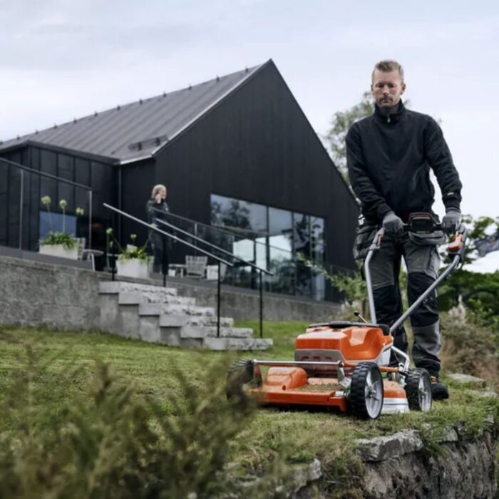 HUSQVARNA LB 553iV Cordless Mulching Mower (Shell Only) - Image 5