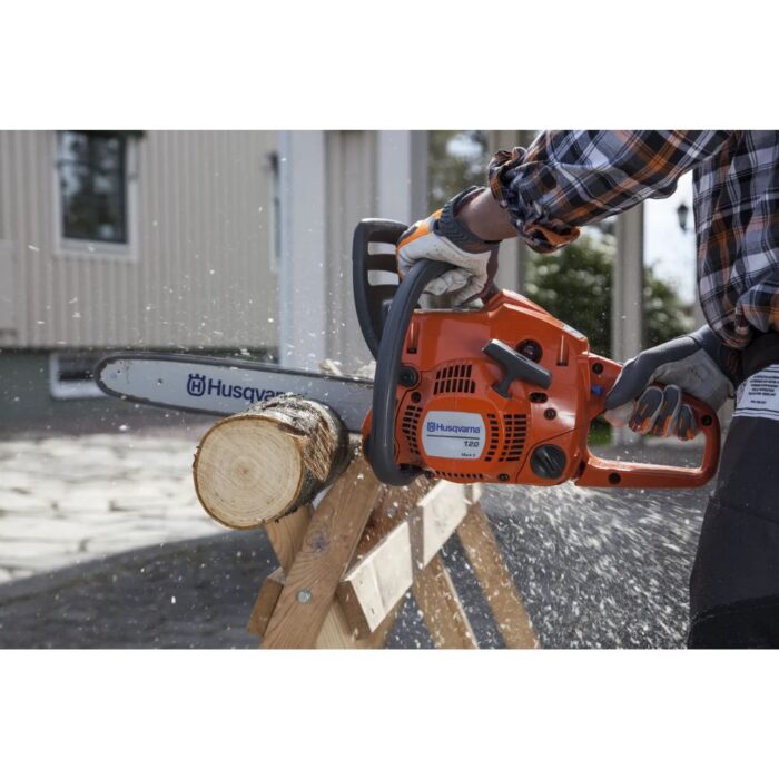 HUSQVARNA 120 II Petrol Chainsaw - Image 3