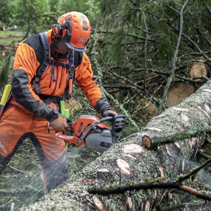 HUSQVARNA 550 XPG MK2 Chainsaw - Image 3