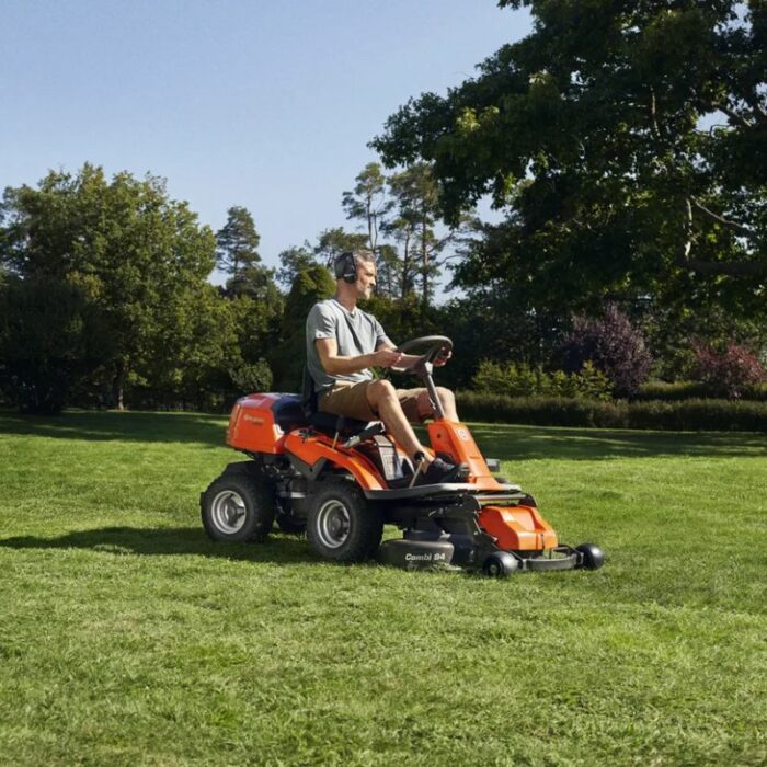HUSQVARNA R 214 Petrol Rider (Power Unit Only) - Image 4