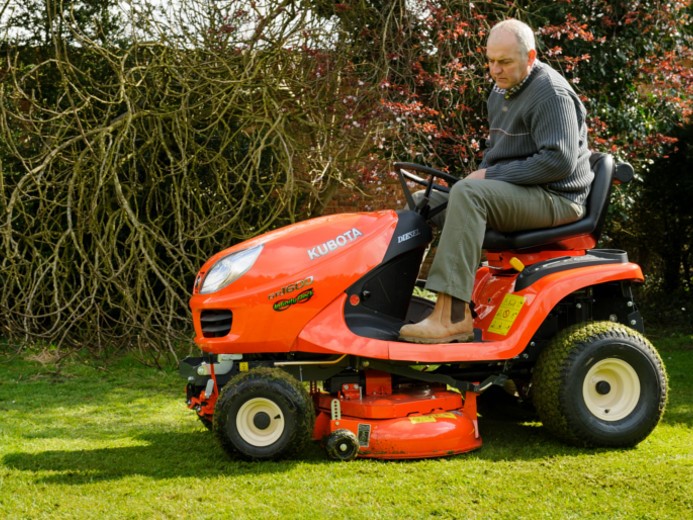 Kubota gr1600 infinity deck 2025