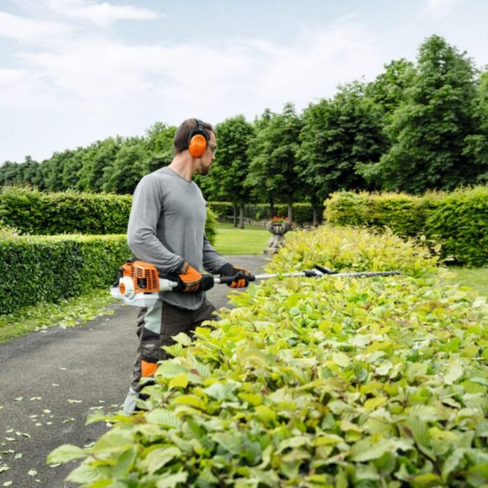 STIHL HL 92 KC-E Long Reach Hedge Trimmer - Image 2