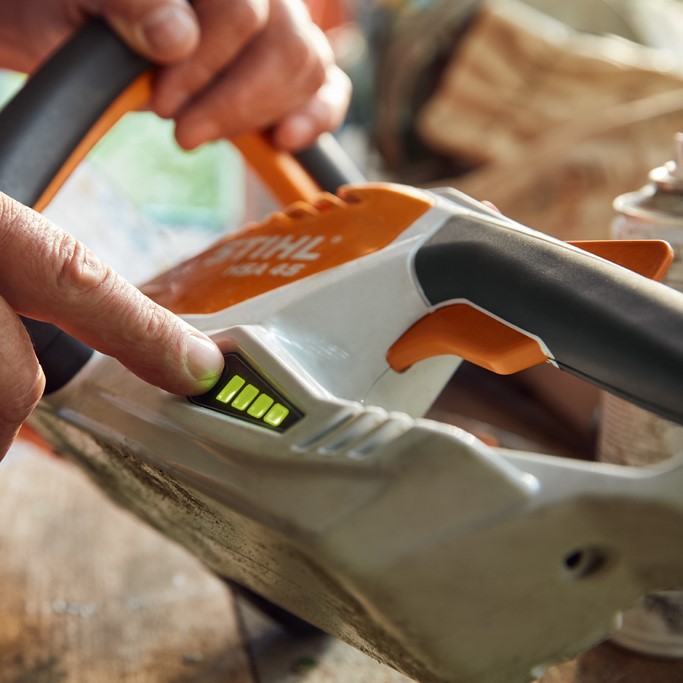 Stihl hsa 45 cordless hedge trimmer outlet