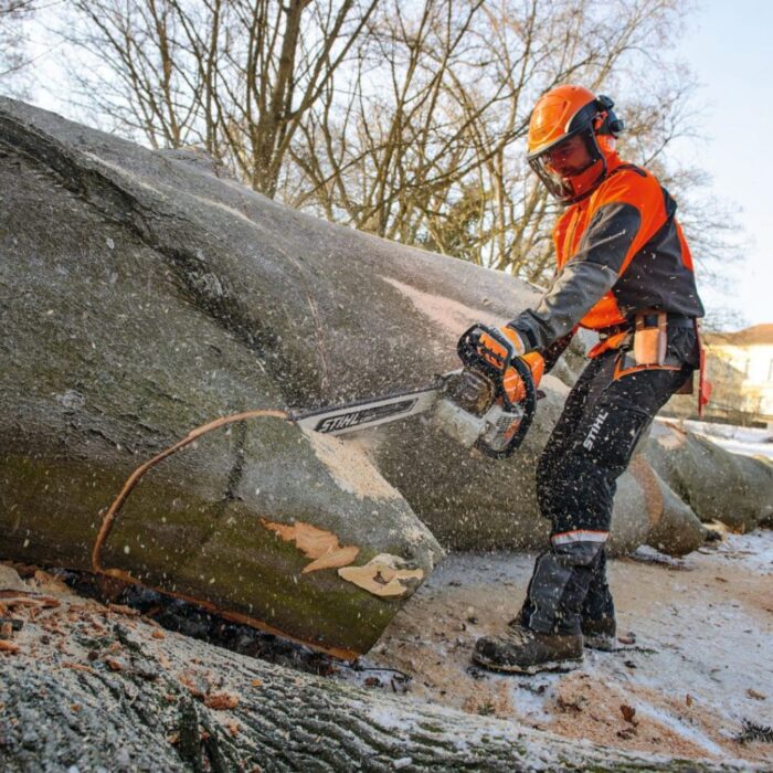 STIHL MS 661 C-M Petrol Chainsaw - Image 2