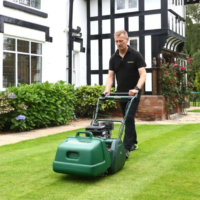 ALLETT KENSINGTON 14B Petrol Cylinder Mower - Image 2