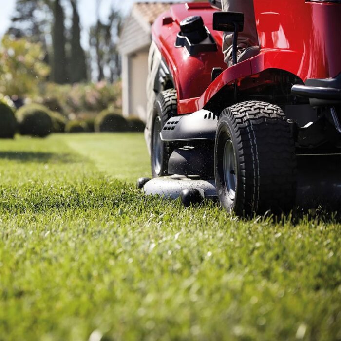 HONDA HF 2625 HTE Premium Petrol Lawn Tractor - Image 2
