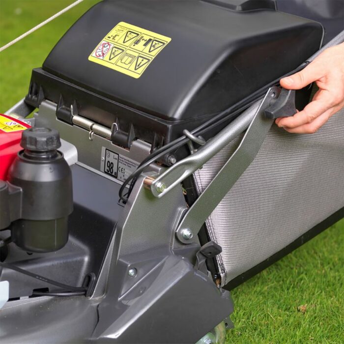 HONDA HRD 536 QX Petrol Lawn Mower - Image 4