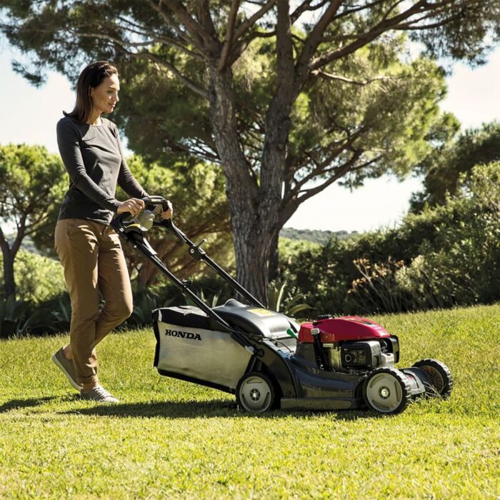 HONDA HRX 476 HY Petrol Lawn Mower - Image 4