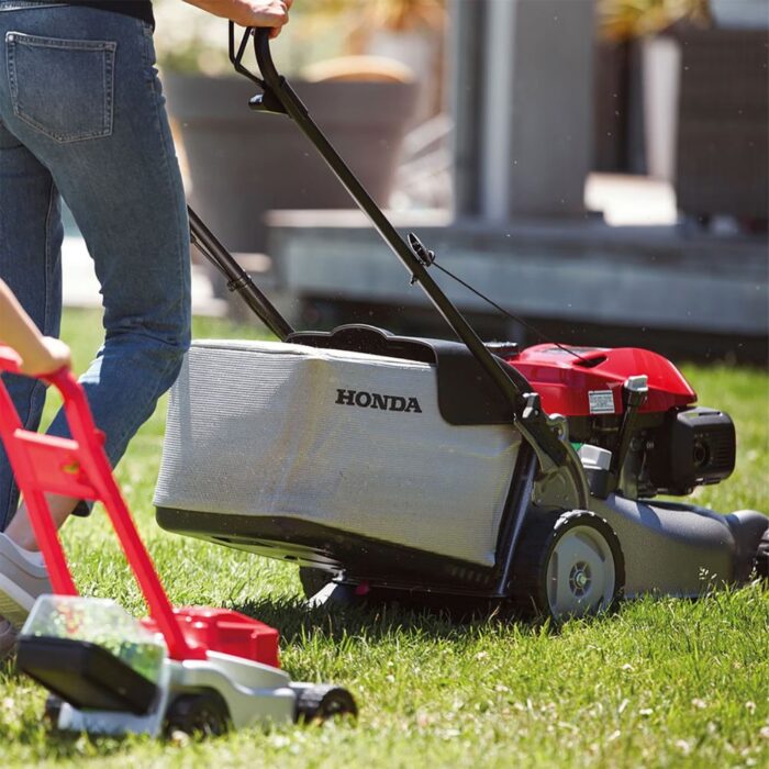 HONDA IZY HRG 466 PK Petrol Lawn Mower (Push) - Image 3