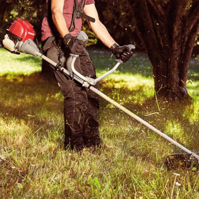 HONDA UMK 435 UE Petrol Brushcutter - Image 2