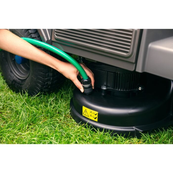 STIGA SWIFT 372e Battery Garden Tractor (Kit) - Image 6