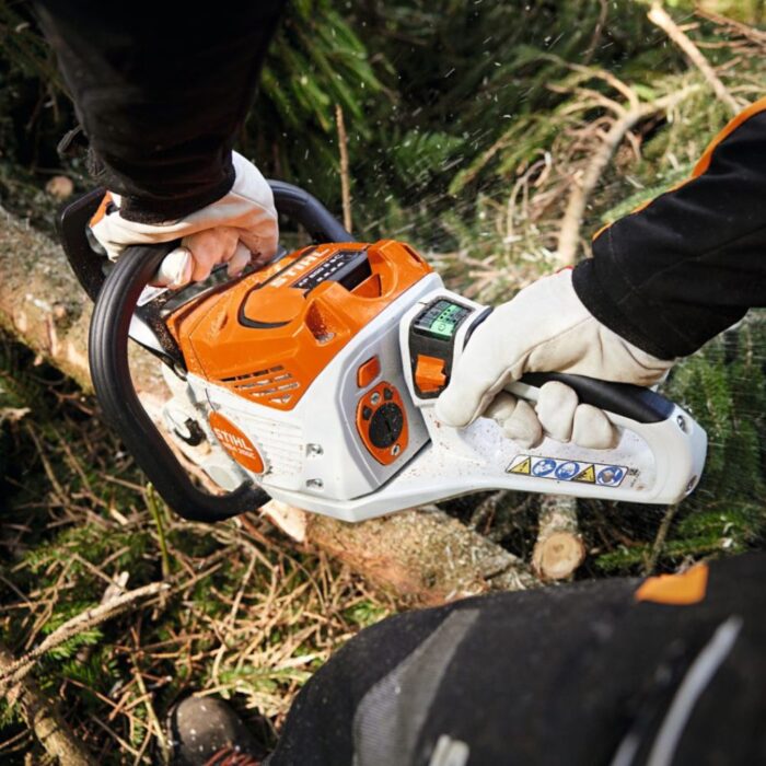 STIHL MSA 300 Cordless Chainsaw (Shell Only) - Image 7