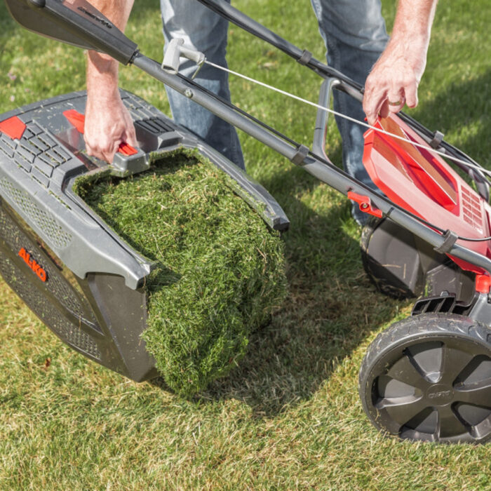 AL-KO Comfort 46.0 SP-A Petrol Lawnmower - Image 5