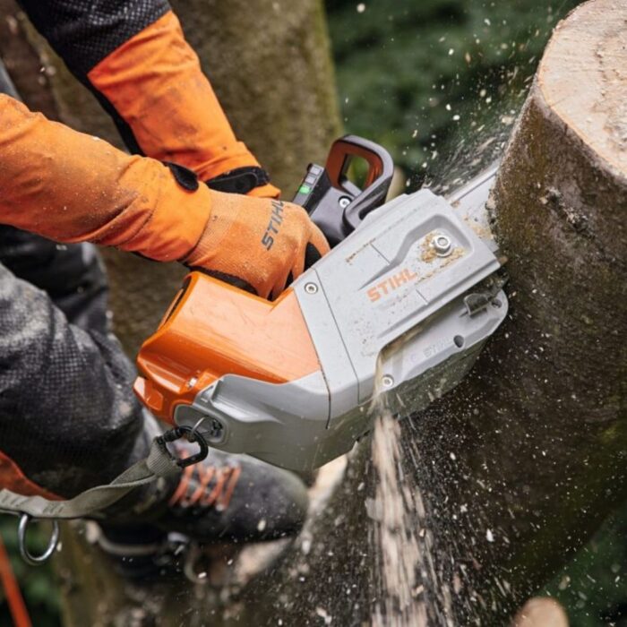 STIHL MSA 220 T Cordless Chainsaw (Shell Only) - Image 6