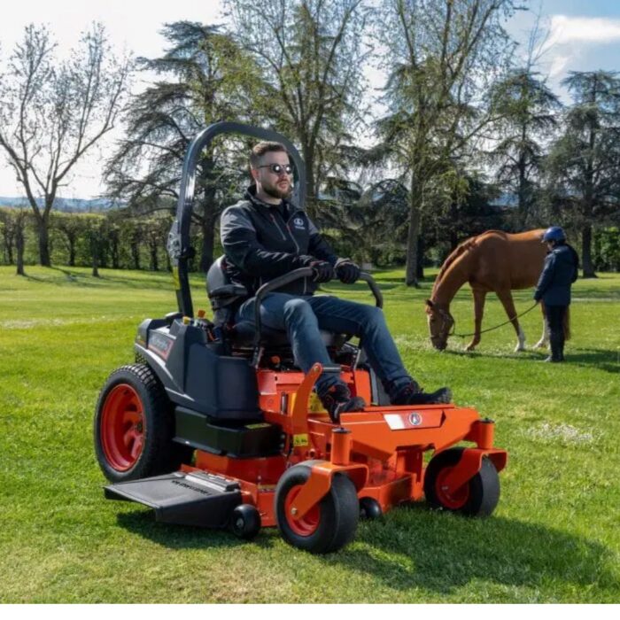 KUBOTA Z2-481 Zero-Turn Mower - Image 7