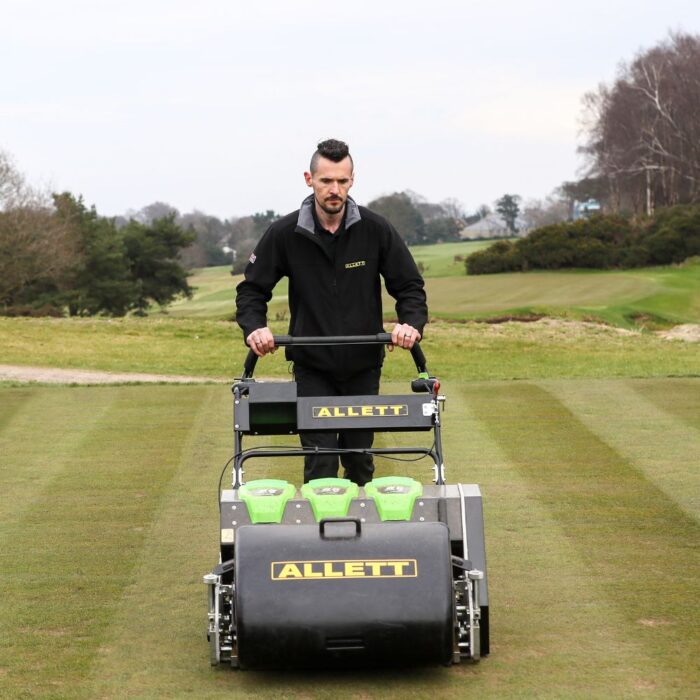ALLETT C27E Evolution Cylinder Mower (Power Unit & Grass Box) - Image 2