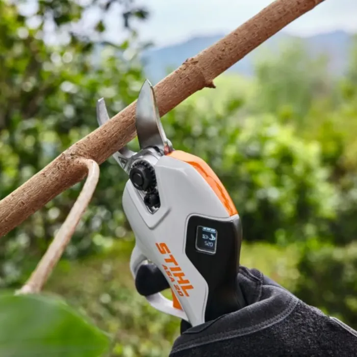 STIHL ASA 20 Cordless Secateurs - Image 3