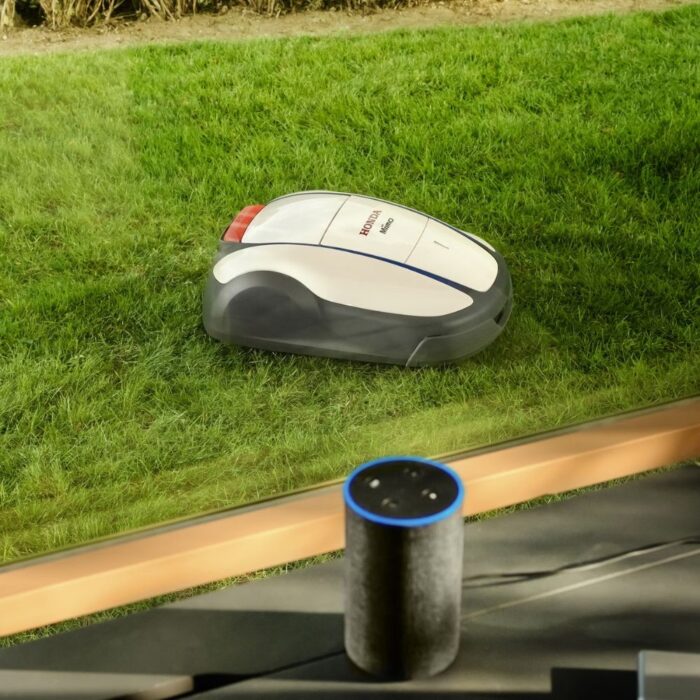 HONDA HRM 2500BC-Live Miimo Robotic Lawnmower - Image 4