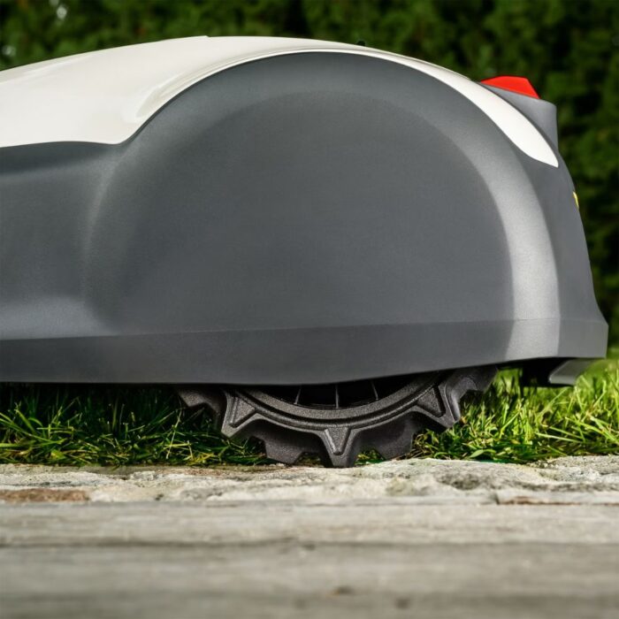 HONDA HRM4000BC-LIVE Robotic Lawn Mower - Image 5