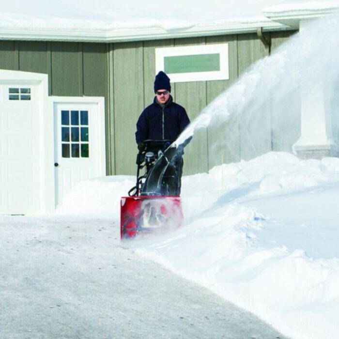 TORO 38721 SnowMax Snow Blower - Image 3