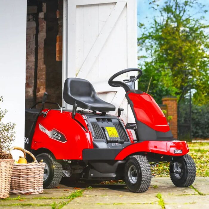 COBRA LT62-HRL Hydro Loncin Petrol Tractor - Image 2