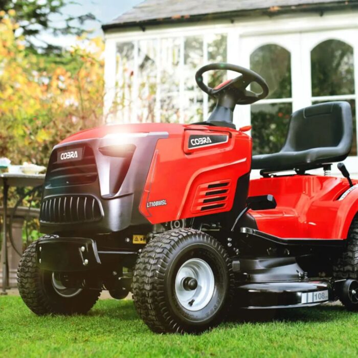 COBRA LT108HSL Petrol Tractor - Image 4