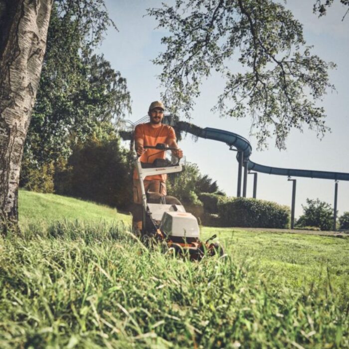 STIHL RMA 756 V Cordless Lawn Mower (Shell Only) - Image 3