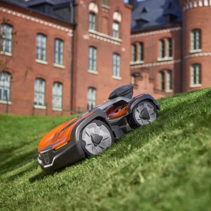 HUSQVARNA Automower 535 AWD EPOS - Image 4