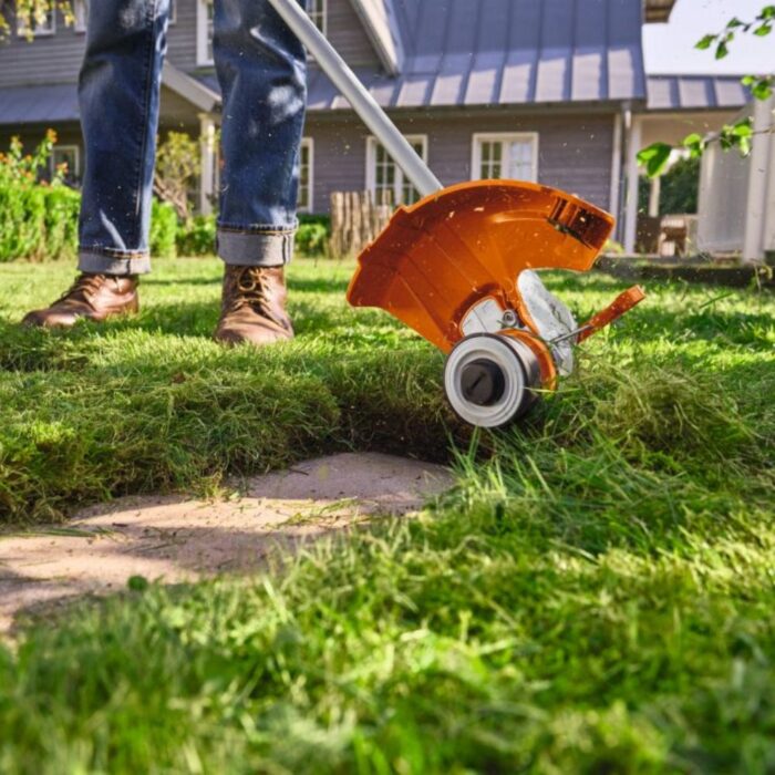 STIHL FSA 50 Cordless Brushcutter (Shell Only) - Image 3