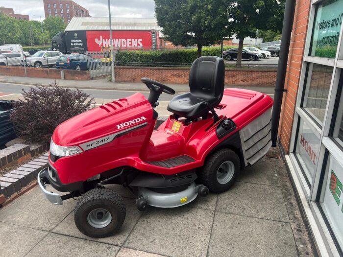 HONDA HF2417HB Garden Tractor (2021) (Secondhand) - Image 2