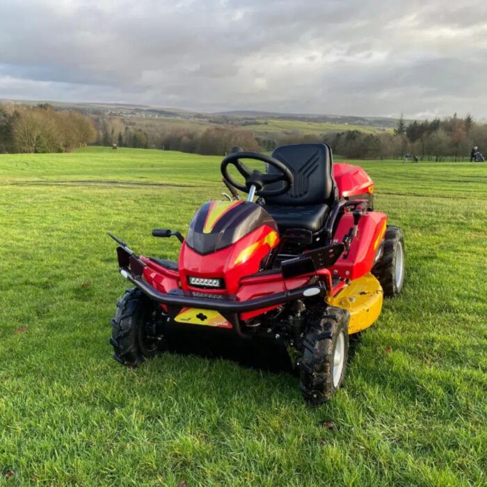 Canycom CMX1810 Ride on Brushcutter - Image 3
