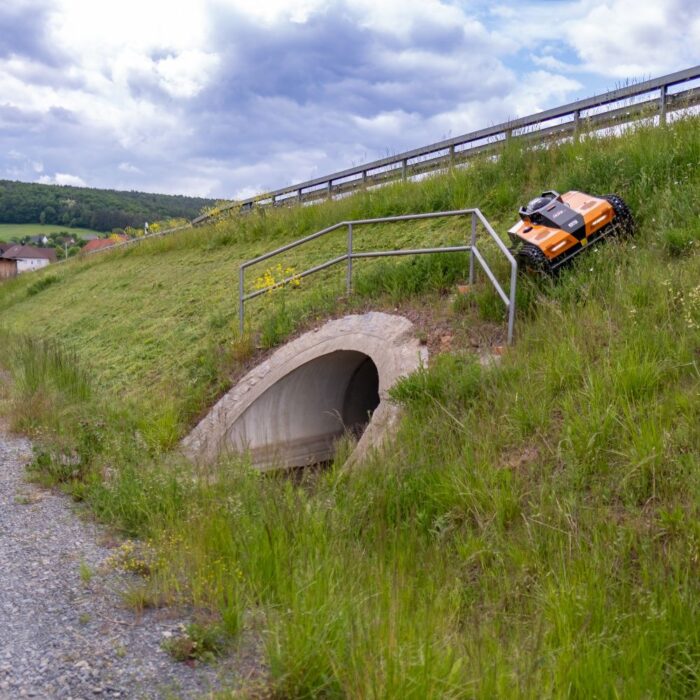 AS MOTOR AS 990 TAHR RC High Grass Mower - Image 3