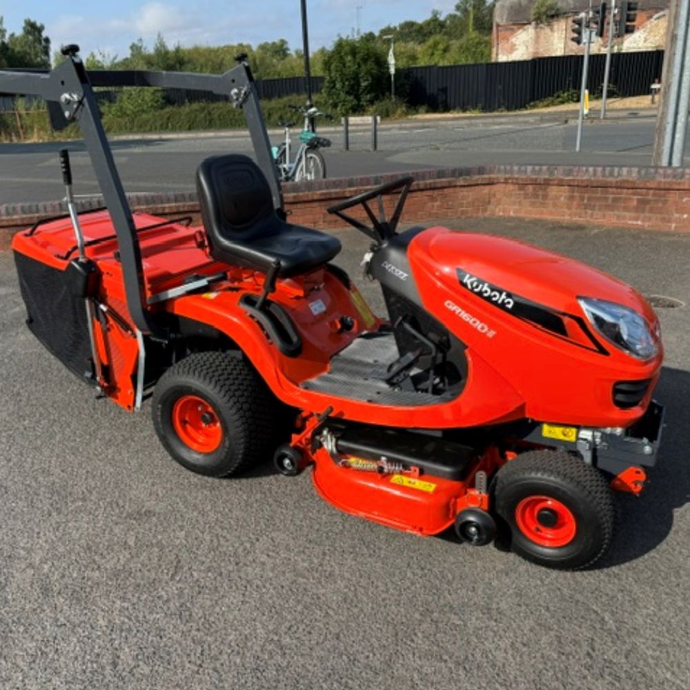 KUBOTA GR1600 MKII (ROPS) Diesel Ride-On Mower (Secondhand) - Image 2
