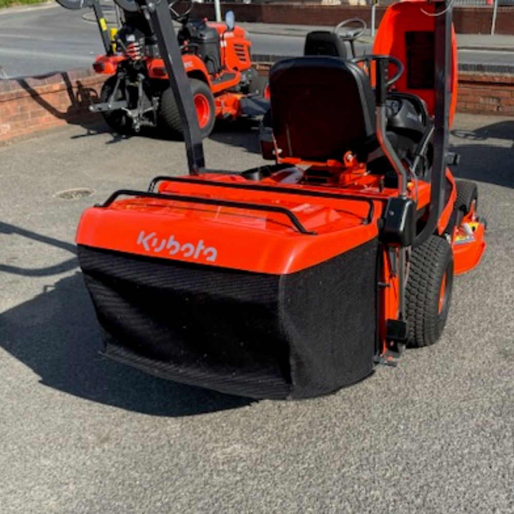 KUBOTA GR1600 MKII (ROPS) Diesel Ride-On Mower (Secondhand) - Image 4