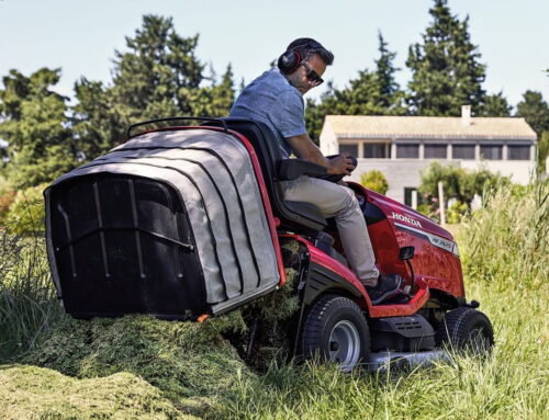 High Dump vs Low Dump Grass Collectors for Large Grounds
